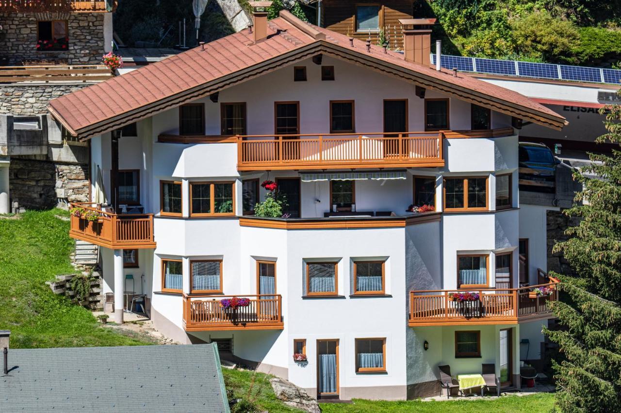 Haus Markus Strolz Санкт-Антон-ам-Арльберг Экстерьер фото